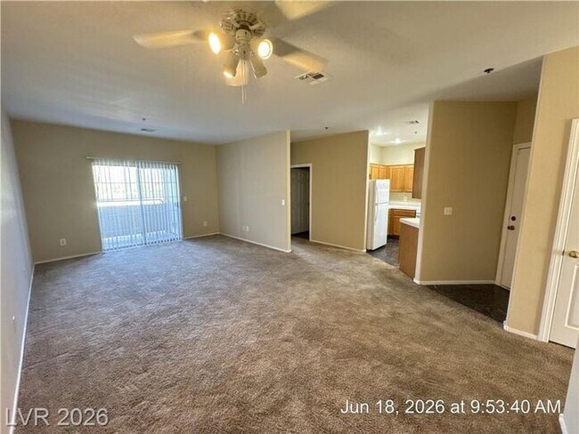 Building Photo - Green Valley Condo w/Community Pool!!
