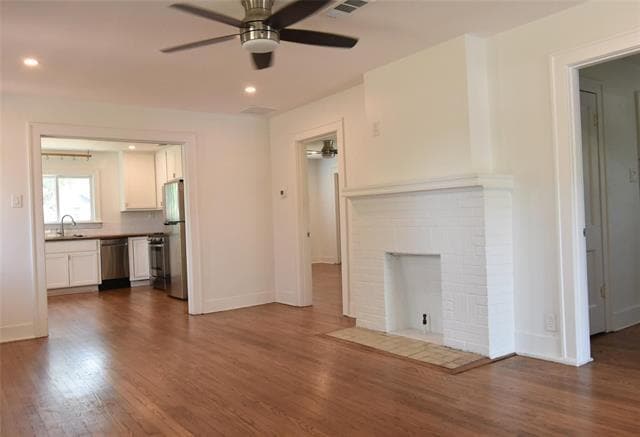 Building Photo - 1102 Elmhurst Pl