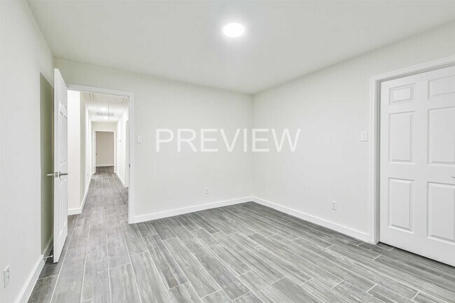 Building Photo - 3627 Glenwood Springs Dr