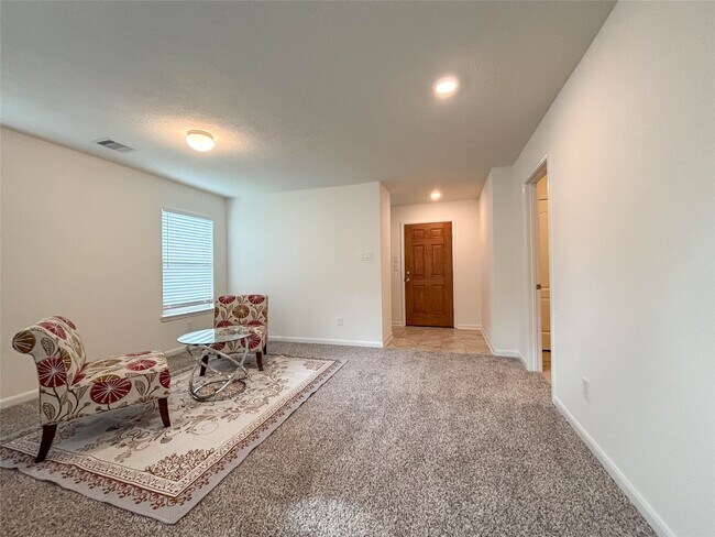 Building Photo - 2527 Boxwood Park