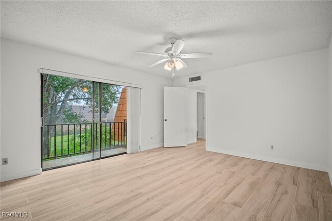 Building Photo - 1703 Park Meadows Dr