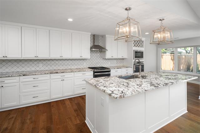 Building Photo - 4039 Myerwood Ln