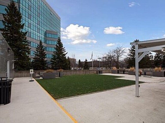 Building Photo - Contract For Deed - Cloud 9 Sky Flat Condo