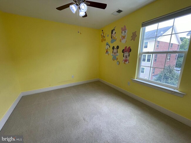 Building Photo - 742 Cobbler Pl