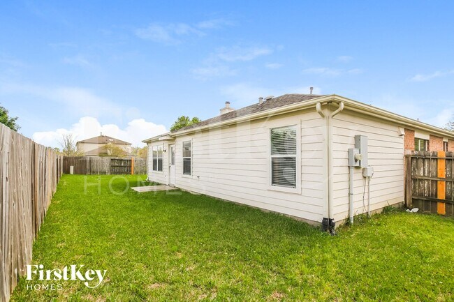 Building Photo - 4750 Markham Woods Ct