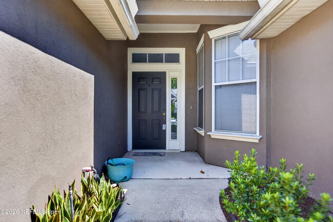 Building Photo - 6377 Island Forest Dr