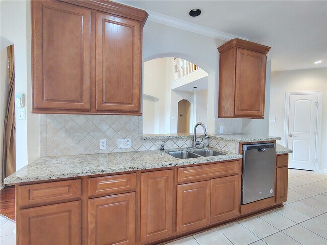 Building Photo - 5606 Grandwood Ln