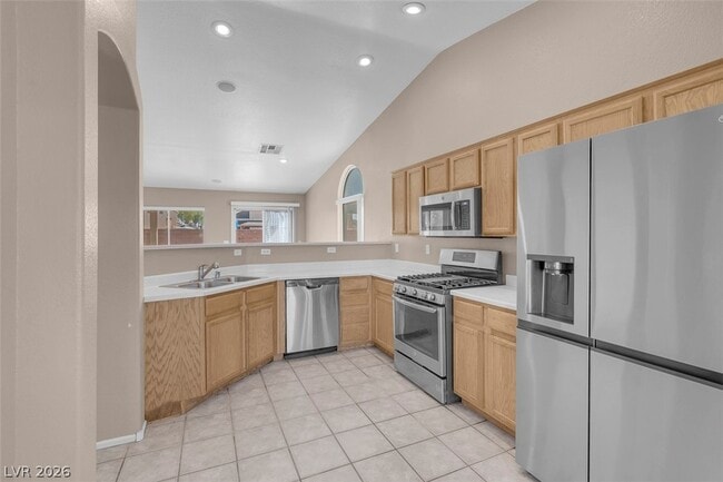 Building Photo - 2007 Mountain Sunset Ave