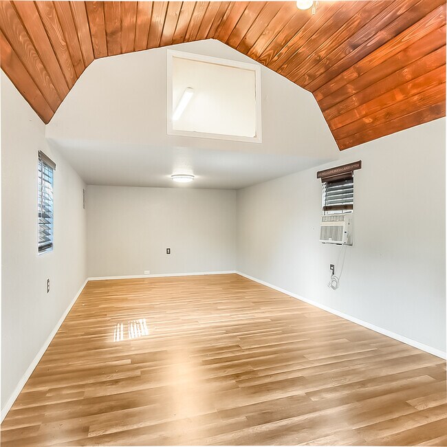 Building Photo - 2417 Clearhaven Ct