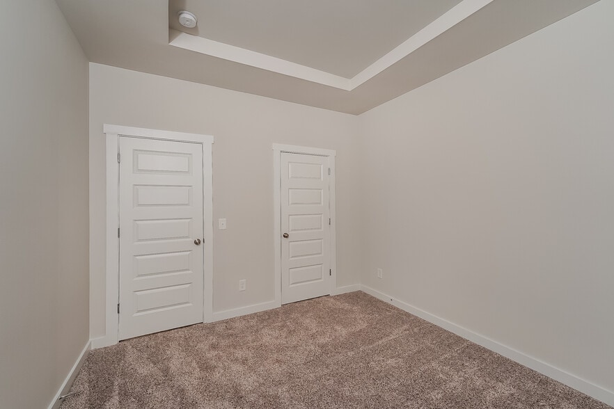 Building Photo - 5413 Cedar Creek Dr