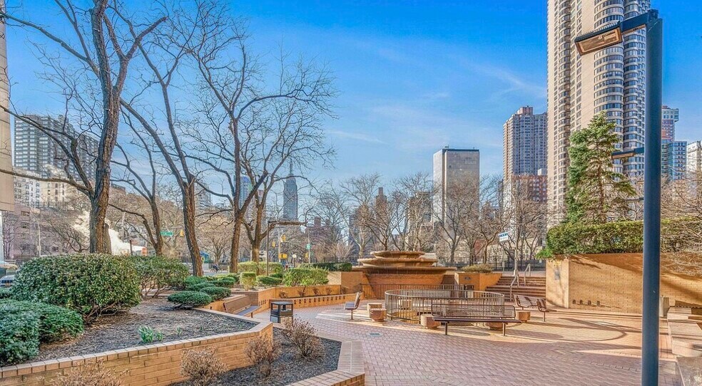 Building Photo - 630 1st Ave