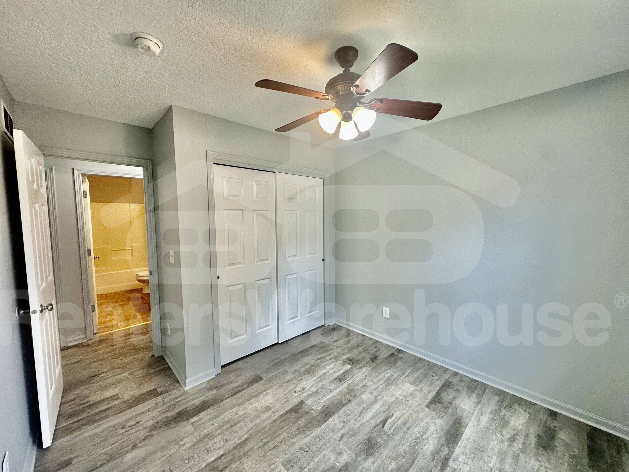 Building Photo - 2144 SE 6th St