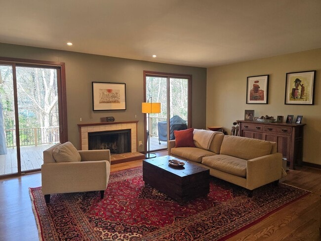 Building Photo - Classic Chapel Hill Charm in The Oaks – Timeless One-Level Living