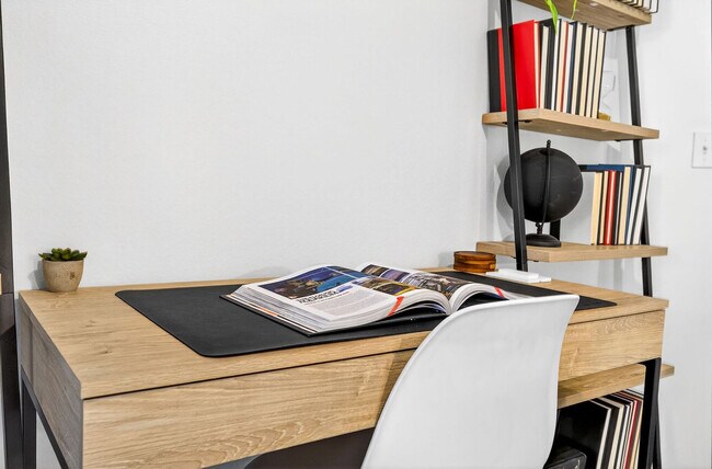 Building Photo - 14506 Clifty Ct