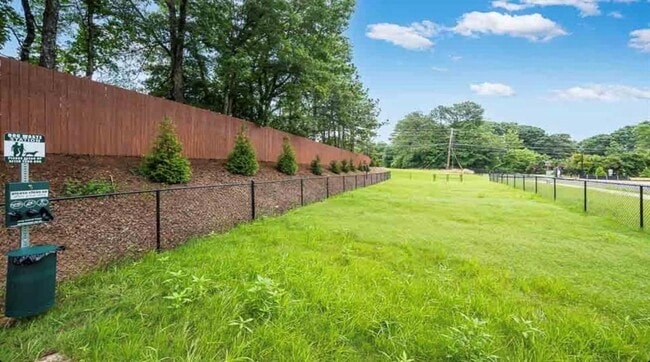 Building Photo - 206 Maycrest Path