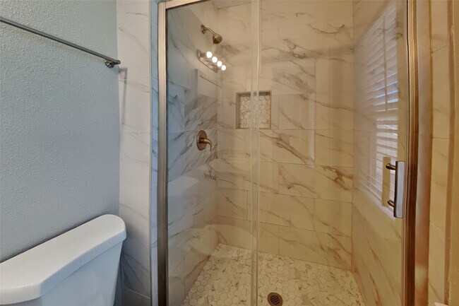 Building Photo - 5315 Hazel Grove Dr