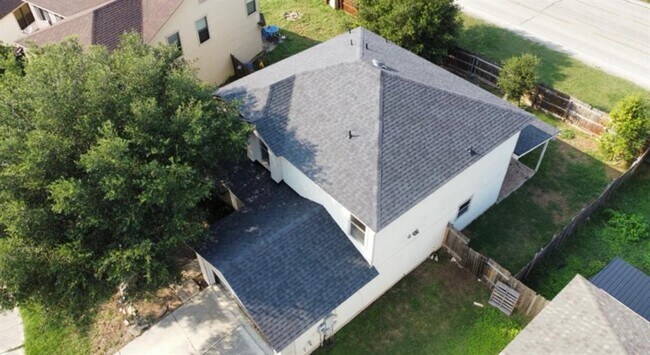 Building Photo - 103 Salerno Dr