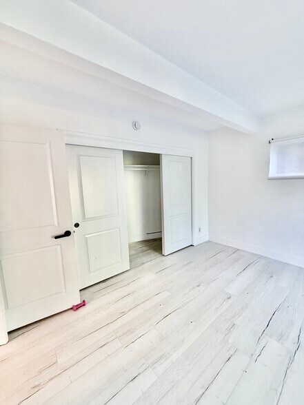 Building Photo - 4922 Escobedo Dr