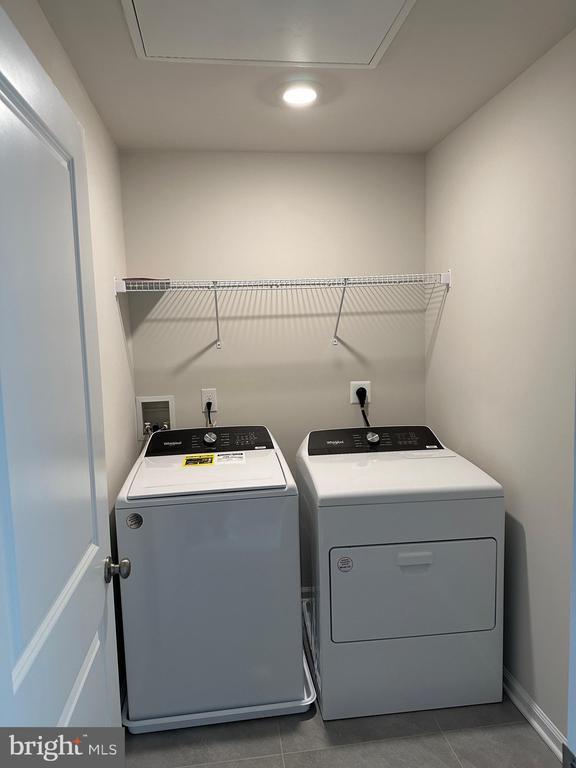 Building Photo - 410 Monte Farm Rd