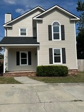 Building Photo - 3891 Almon Dr