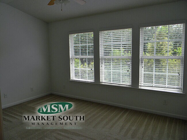 Building Photo - GEORGETOWN - KING GEORGE BOULEVARD