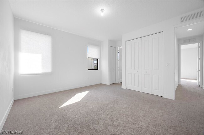 Building Photo - 5032 Frattina St.