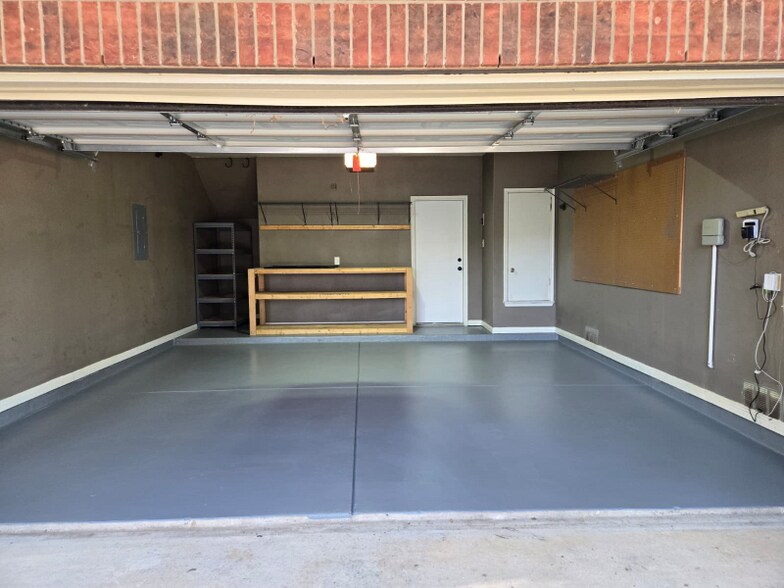 Building Photo - 426 Sorenstam Way