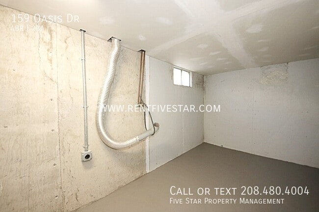 Building Photo - 159 Oasis Dr