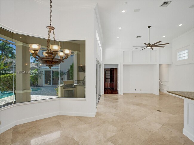 Building Photo - 16291 Bristol Pointe Dr