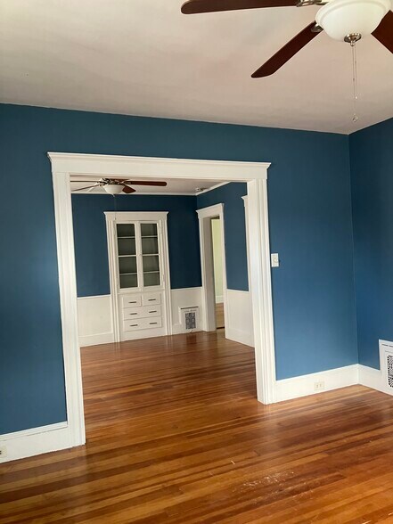 Building Photo - 5R Buffum St