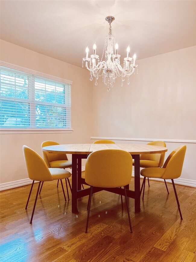 Building Photo - 5118 Lymbar Dr