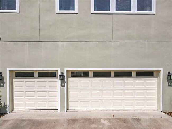 Building Photo - 13450 Gabor Ave