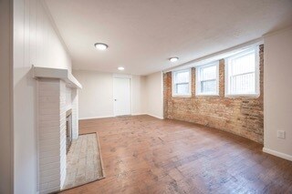 Building Photo - 11417 Wade Park Ave