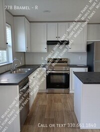 Building Photo - 278 Bramel-R