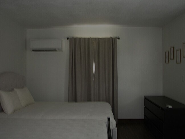 Building Photo - Beautiful 11.16 Acre Farm with Lots of Ame...