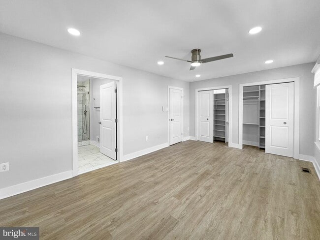 Building Photo - 10444 Malone Ct