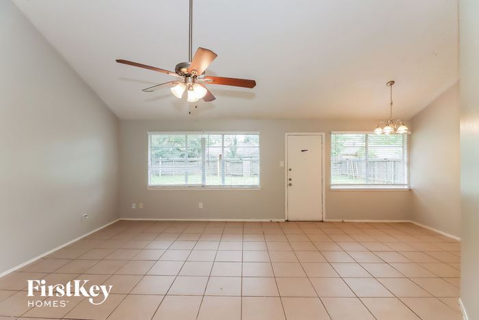 Building Photo - 16318 Sky Blue Ln