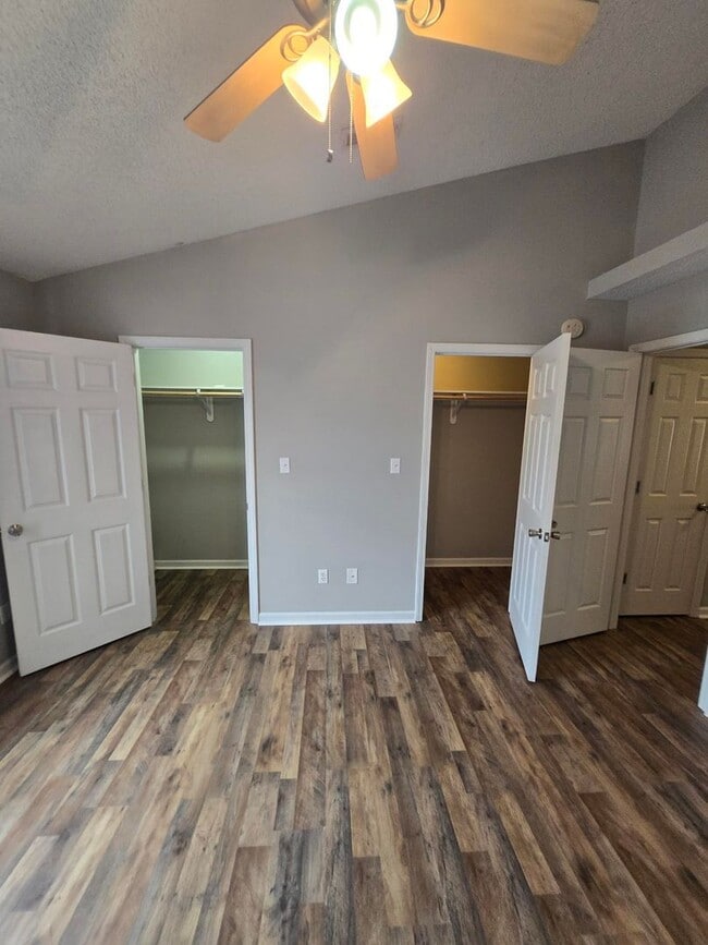 Building Photo - Spacious 2-Bedroom Townhome – Private Deck...