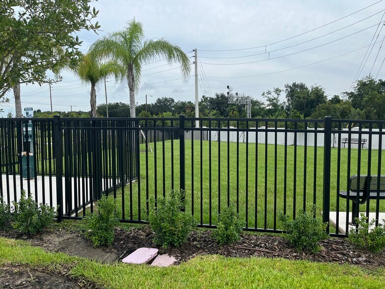 Building Photo - 3175 Emerald Acres Ln
