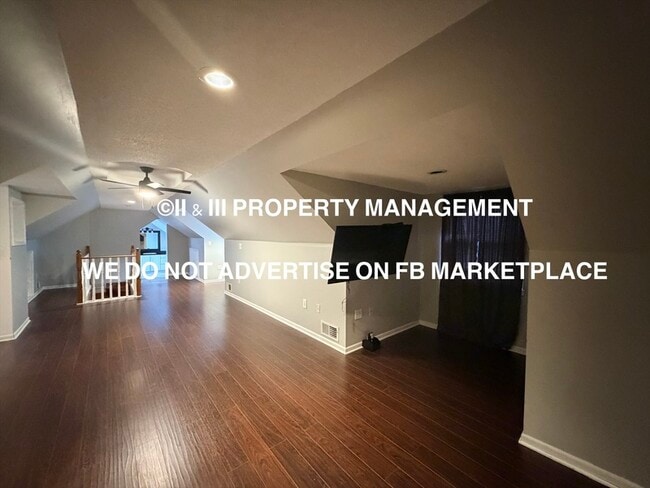 Building Photo - 5840 Floyd St