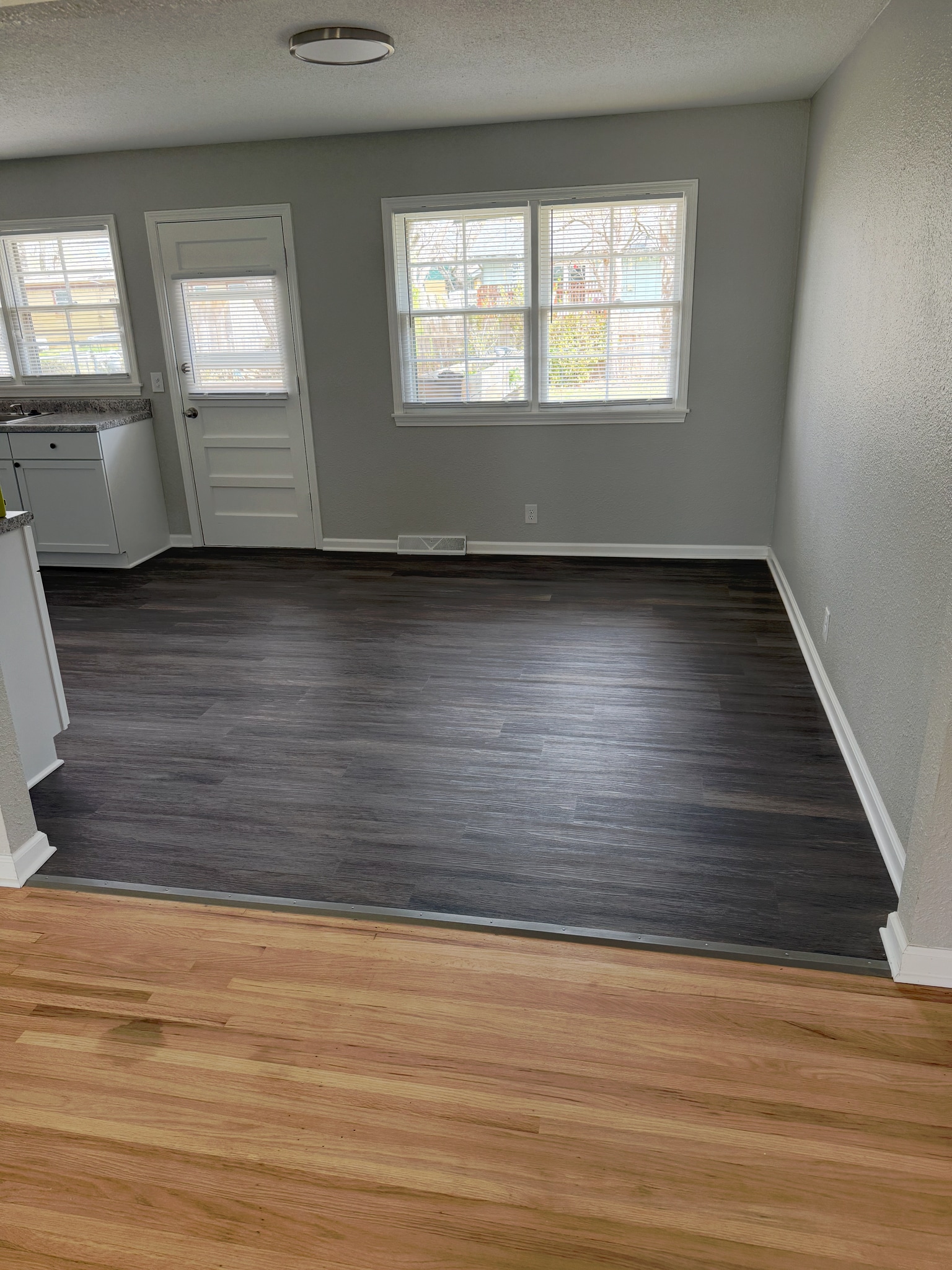 Dining room - 1018 S Blackwill St