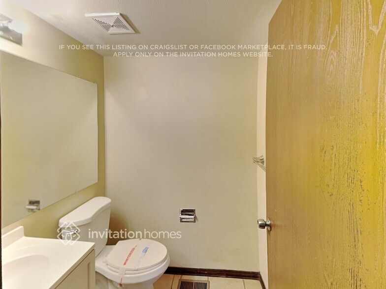 Building Photo - 4490 S Ceylon Way