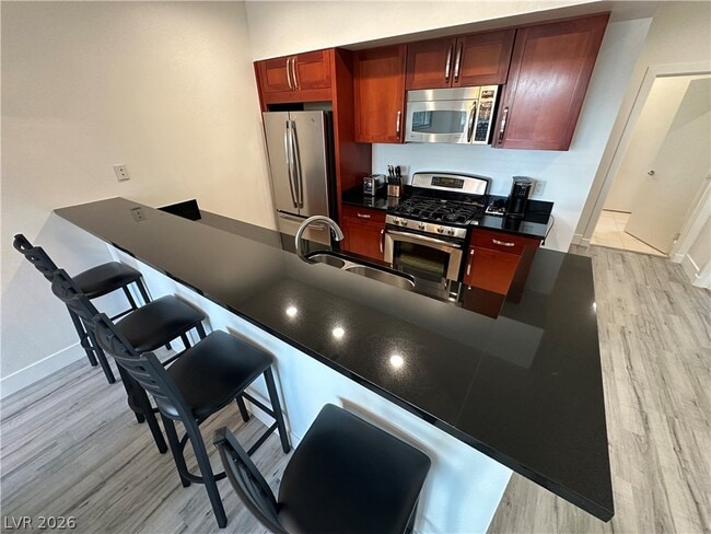 Building Photo - 4545 Dean Martin Dr