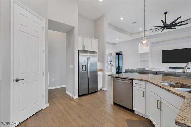 Building Photo - 15889 Cranes marsh Ct