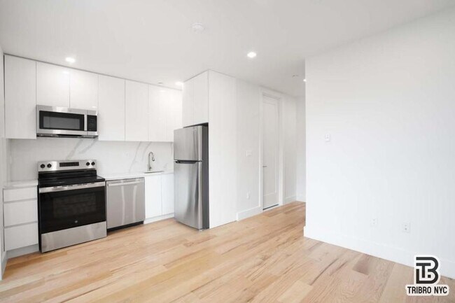 Building Photo - 2 bedroom in BROOKLYN NY 11205