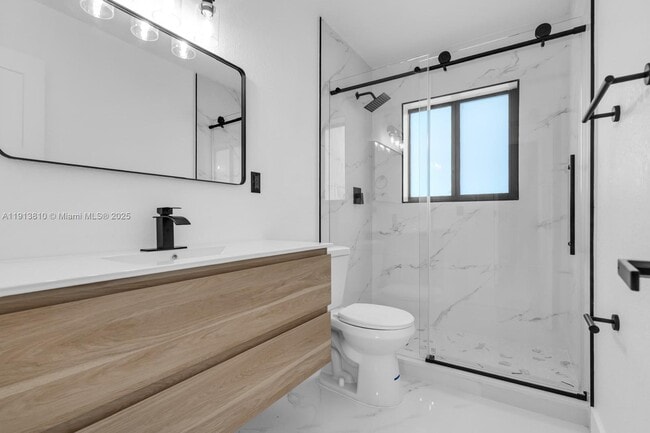 Building Photo - 1041 NW 199th St