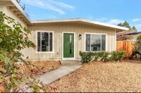 Building Photo - locridge