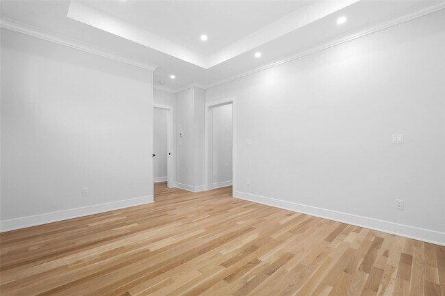 Building Photo - 62 Cedar Pl