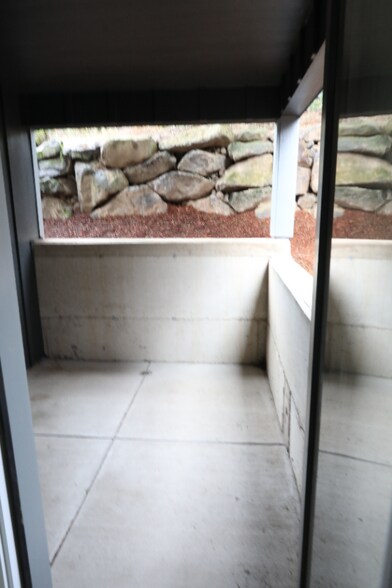 Building Photo - 12905 SE Ridgecrest Rd