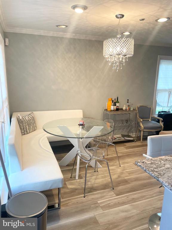 Building Photo - 15401 Empress Way